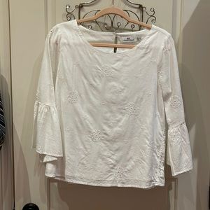 Size 2 Vineyard Vines White dress Shirt